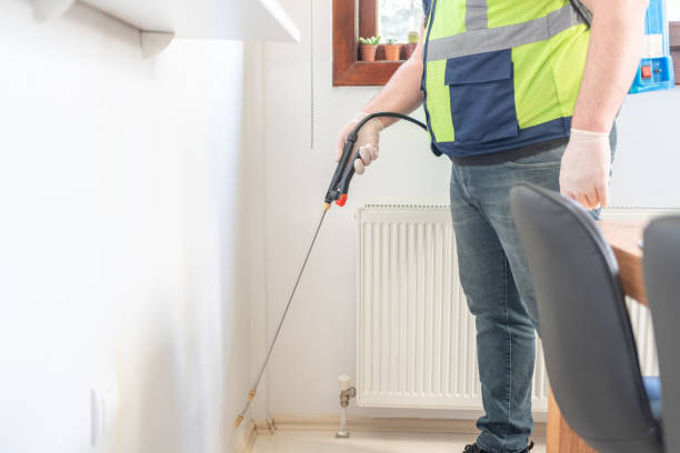 Best Residential Pest Control  in Lake Linden, MI